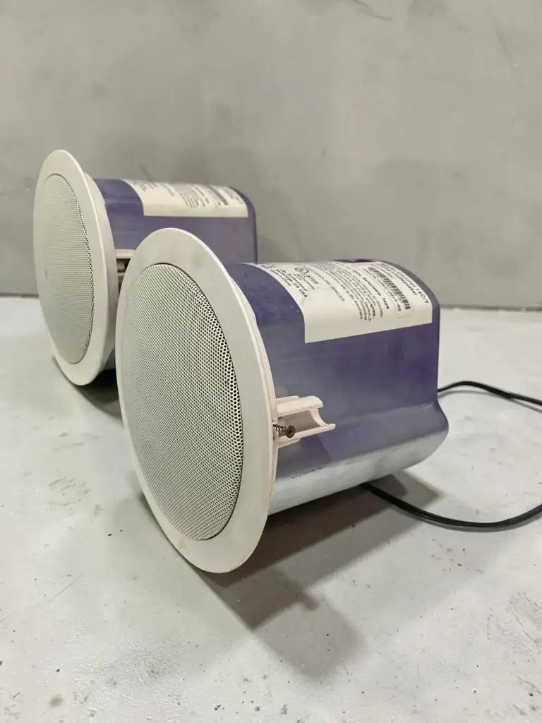 Jbl Control 14C/T Two-Way Coaxial Ceiling Loudspeaker. - View 2