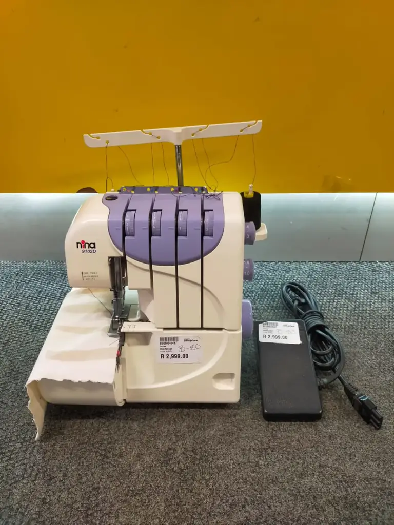 Nina 9102D Overlocker