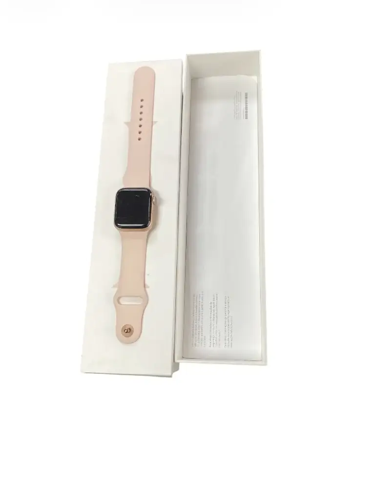 Apple Watch Series 4 40Mm - View 3
