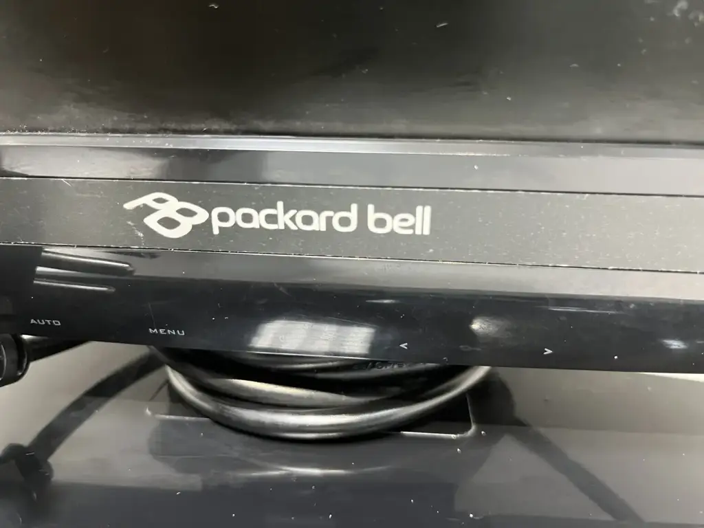Packard Bell Viseo 200Ws 20'' Lcd Monitor - View 3