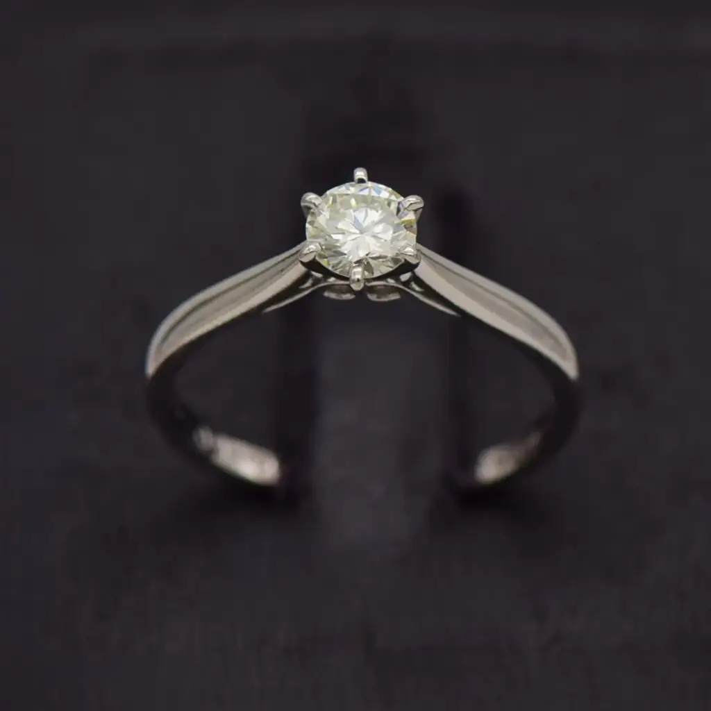 9ct White Gold Solitaire Ring