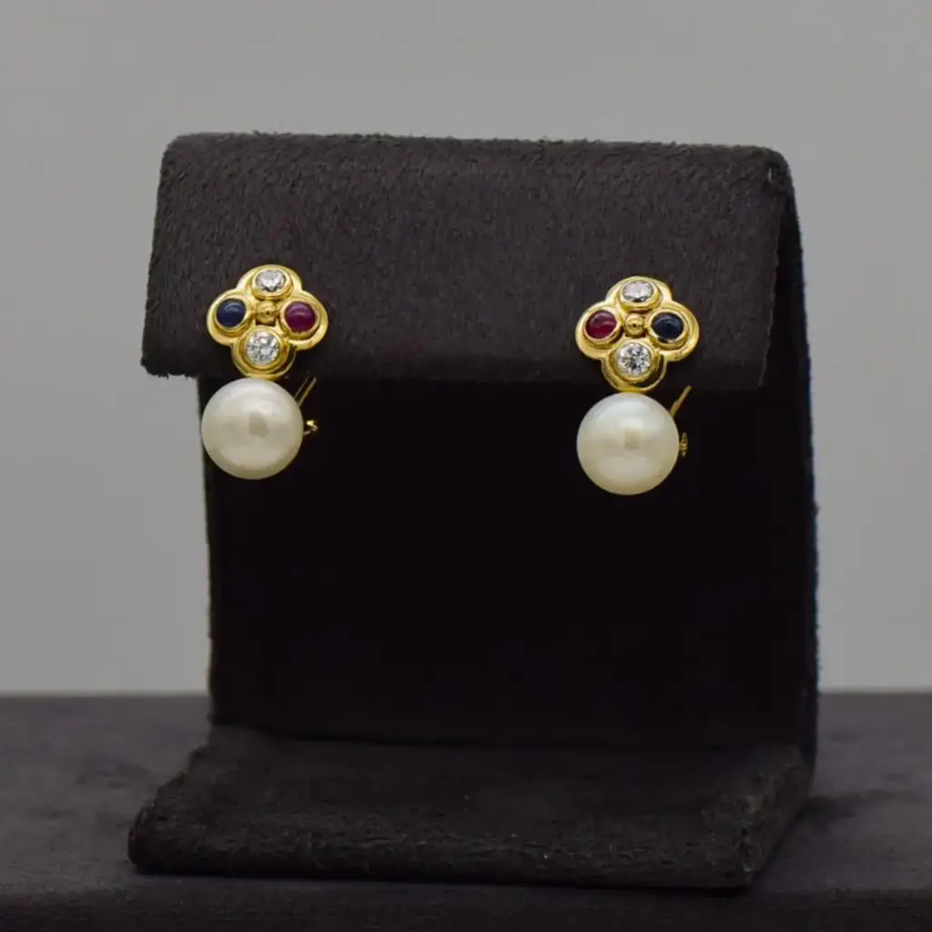 18ct Yellow Gold Earrings Clip On