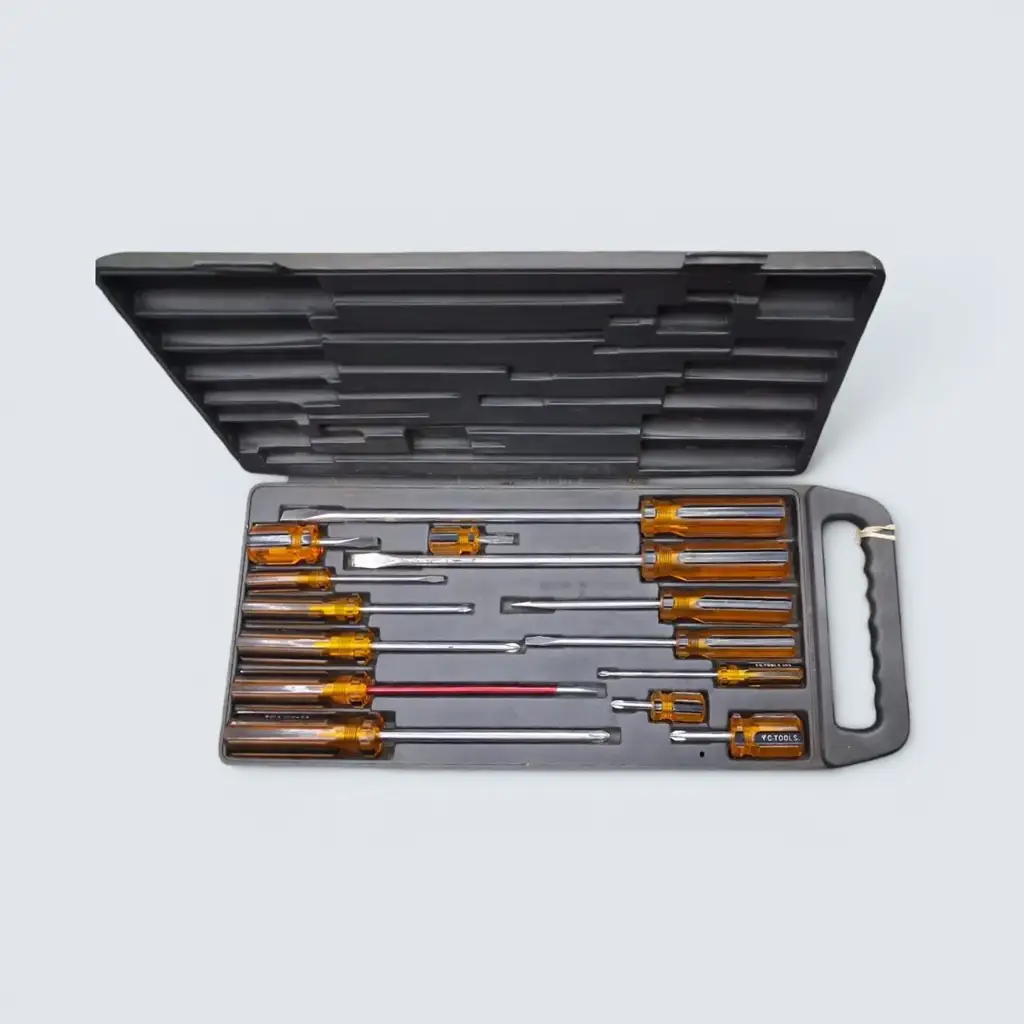 Y.C. Tools Screwdriver Set - View 2