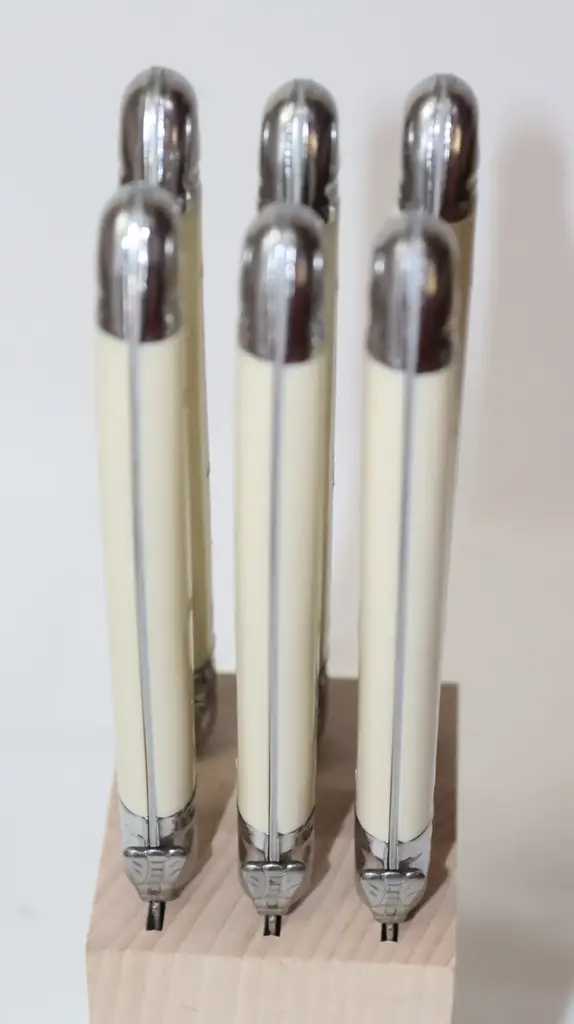Laguiole By Andre Verdier Debutant Steak Knife Set With Stand, 6-Piece - View 3