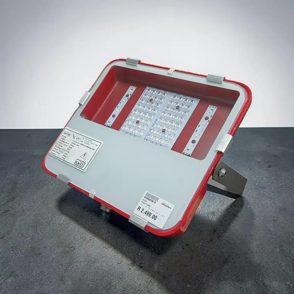 Giantlight Led Alu Eco Bulkhead Batwing Emg Emergency Lighting