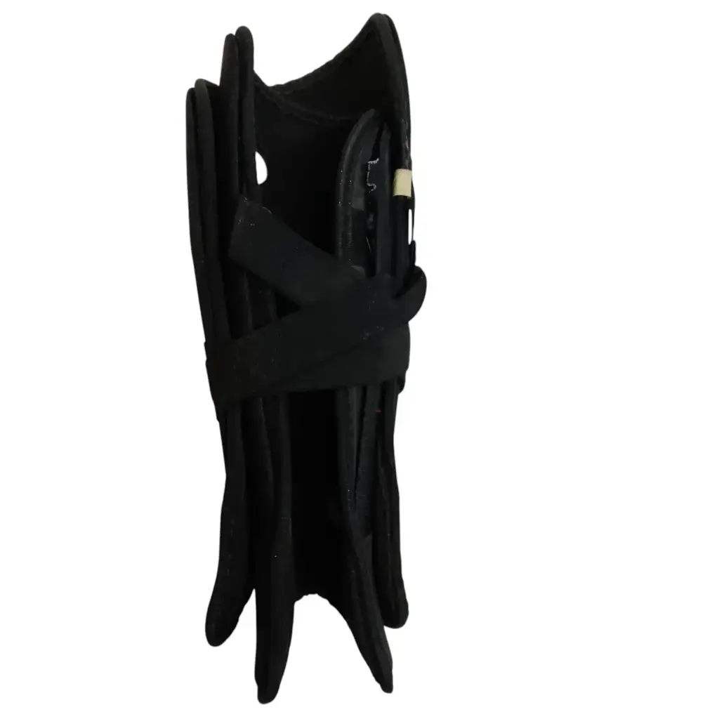 Dita Hockey Shin Pads - View 2