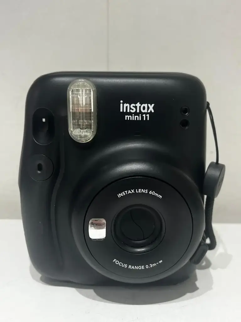 Instax Mini 11 Black