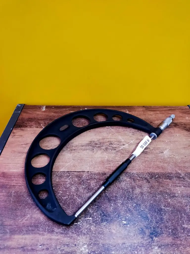 Starrett 200-225Mm Micrometer - View 4