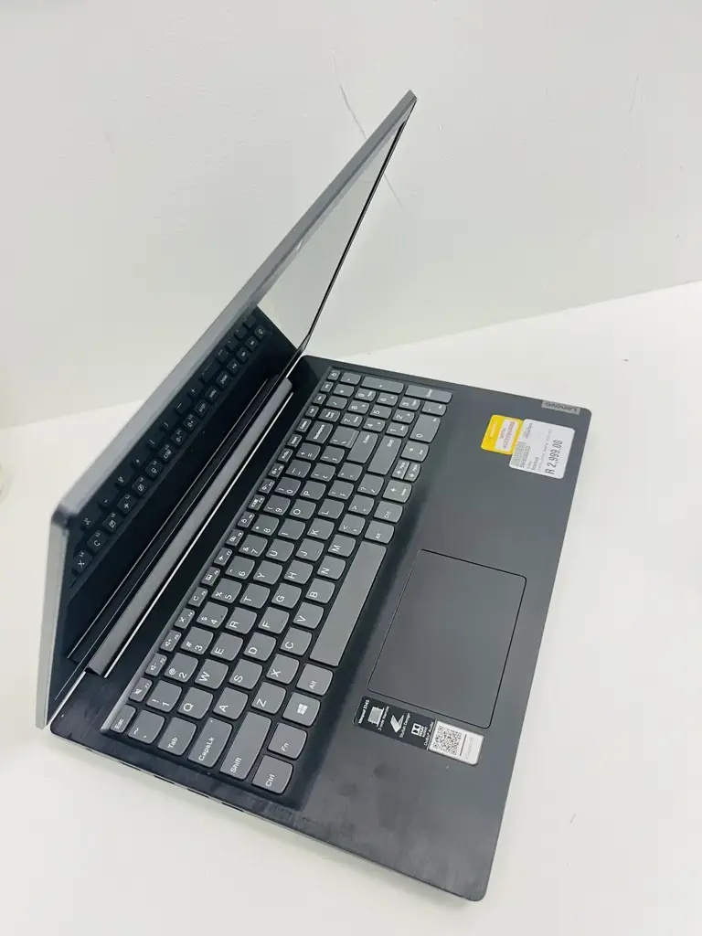 Lenovo Ideapad S145-15Iil - View 2