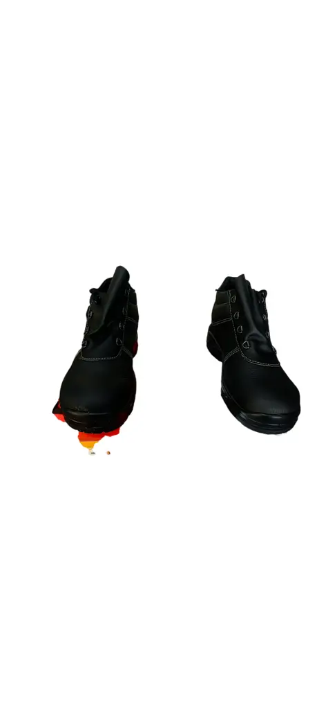 Inyati Black Safety Boots Size 09 - View 3