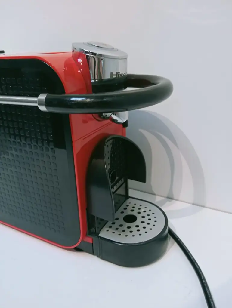 Hisense Capsule Coffee Machine - View 3
