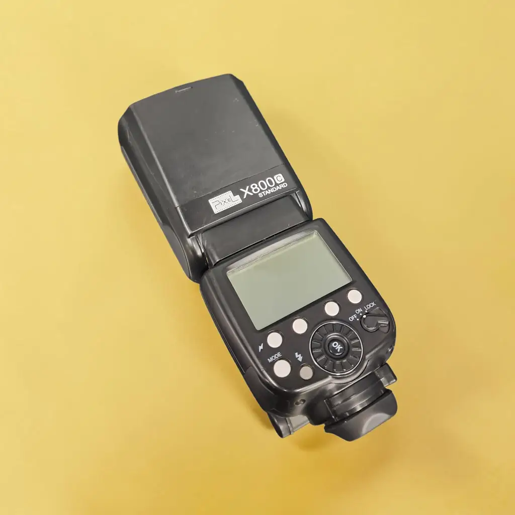 Pixel X800c Standard Flash Lighting
