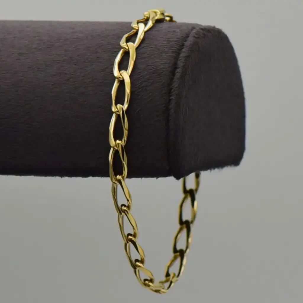 9ct Yellow Gold Bracelet Figaro-Link