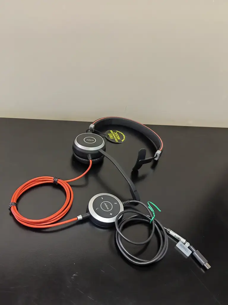 Jabra Enc010 Evolve 40 Stereo/Mono Headset - View 4