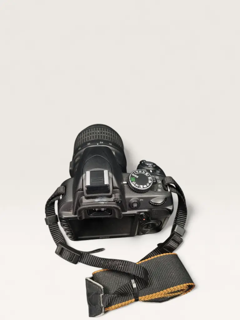 Nikon D3100 Dslr Camera Withaf‑S Dx Nikkor 18‑55Mm F/3.5‑5.6G Vr - View 3