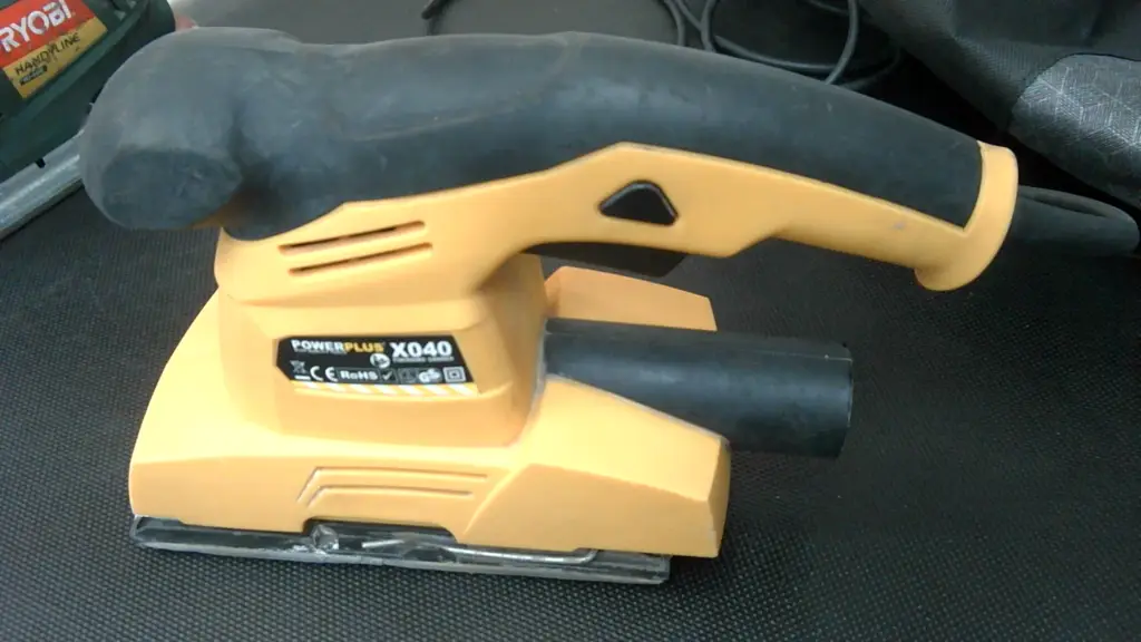 Powerplus X040 Palm Sander - View 2