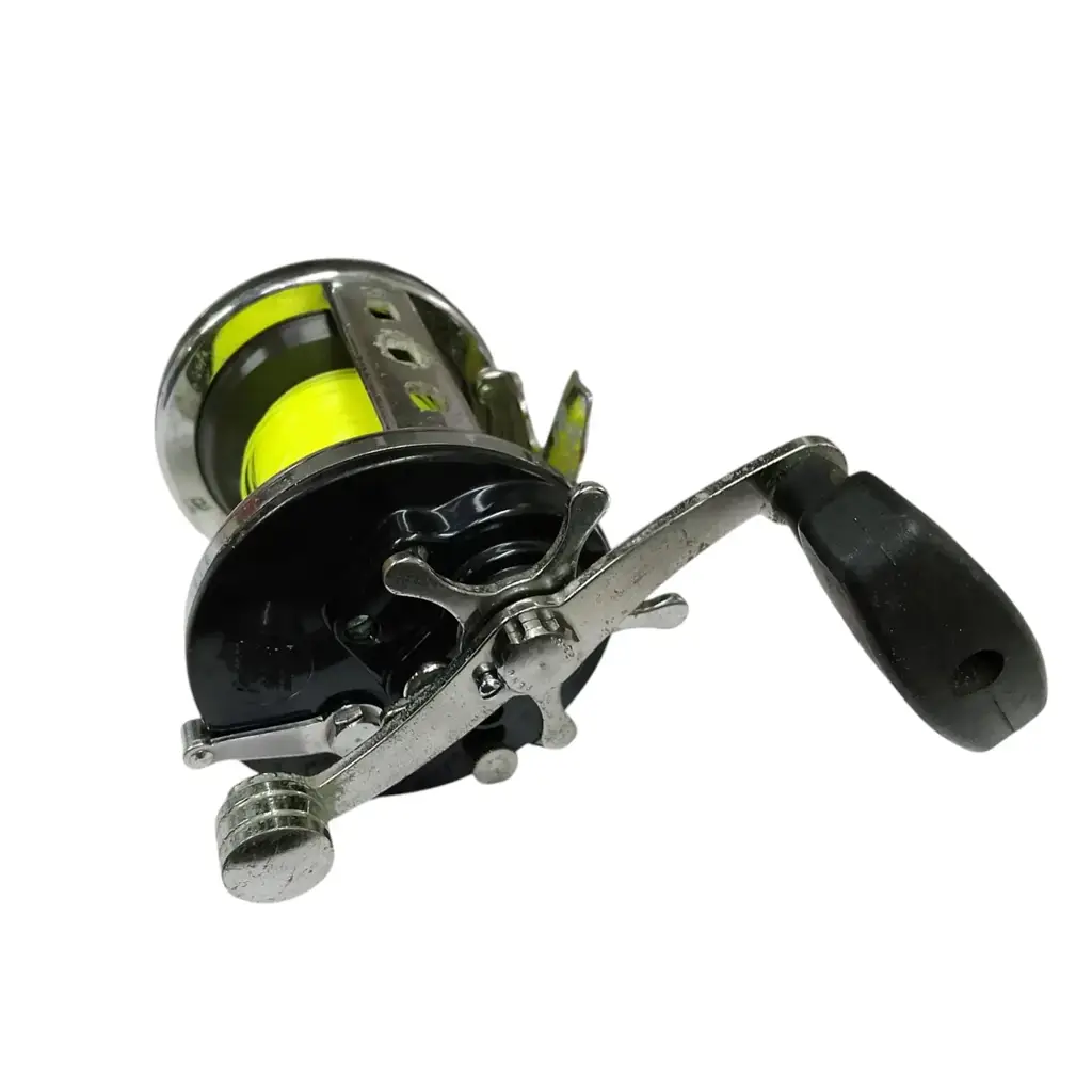 Penn Jigmaster Reel - View 2