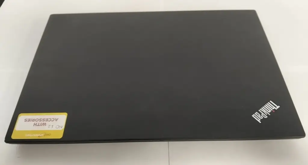 Lenovo T14 Amd Ryzen 7 Pro Laptop - View 4