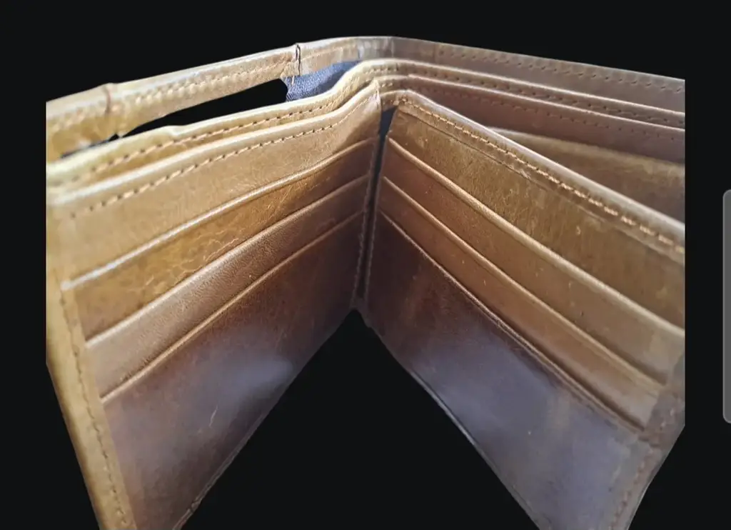 Genuine Leather Mens Wallet - View 3