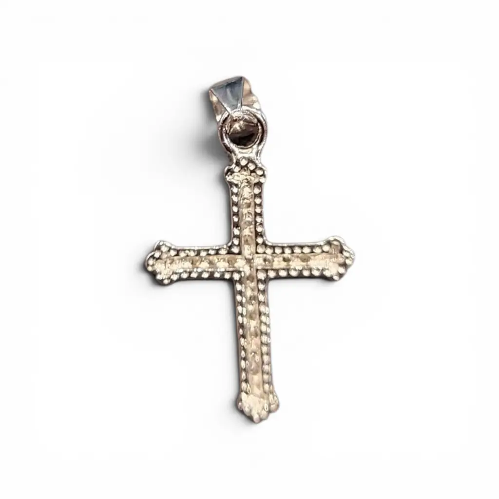 Plain Scallops Ends Cross Pendant - View 2
