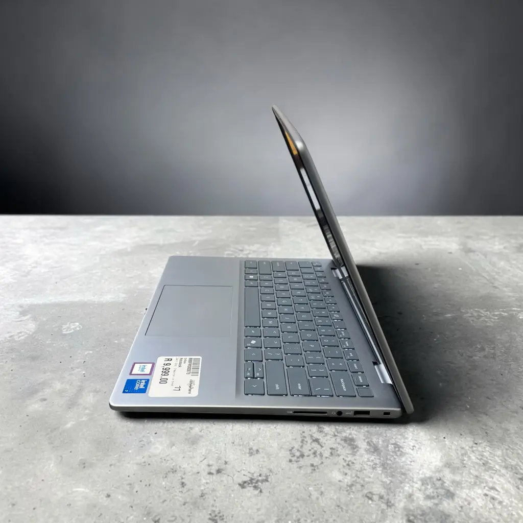 Dell Inc. Inspirion 14 5440 Laptop - View 2