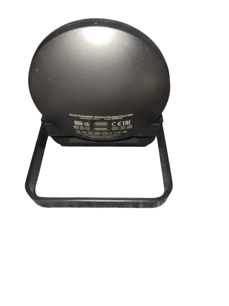 Belkin Boost Charge 10W Wireless Charger - View 2