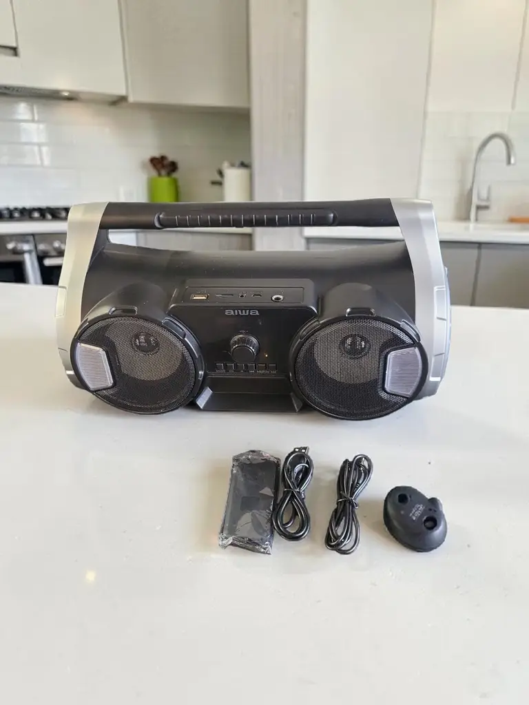 Aiwa Apos-400 Bluetooth Speaker