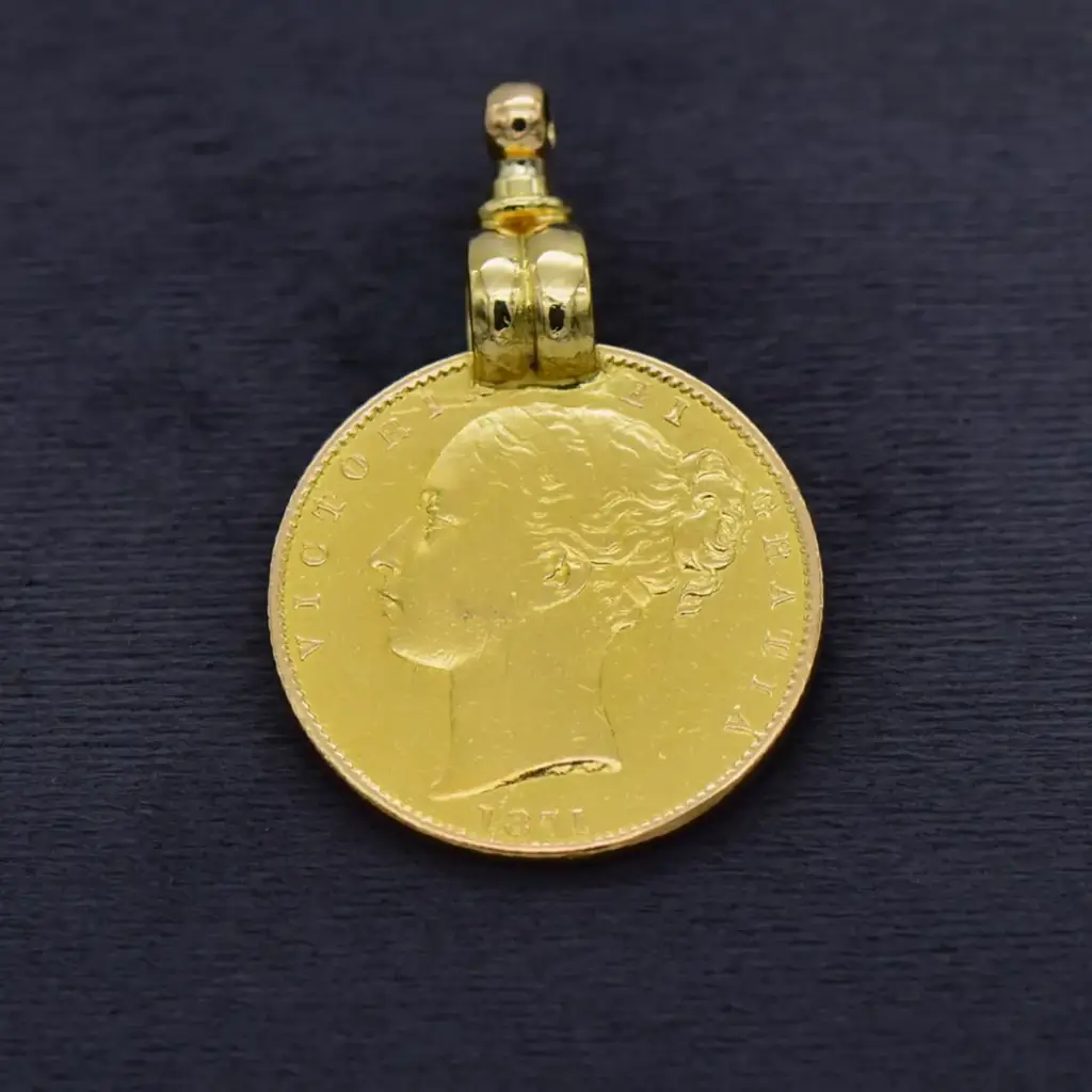 20ct & 22cy Yellow Gold Queen Victoria Coin Pendant