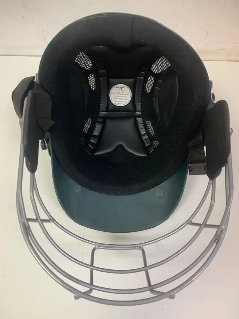 Maxed Blazed Size Sl Green Cricket Helmet - View 3