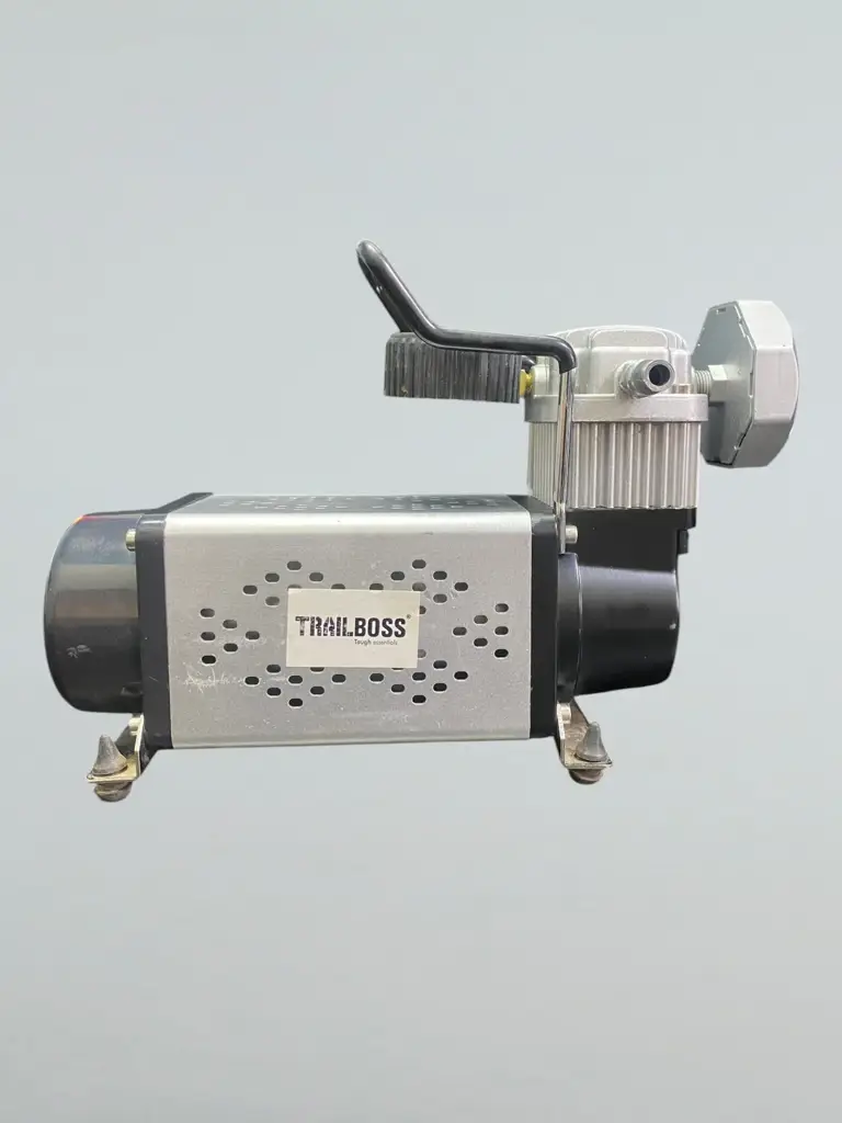 Trailboss 160L/Min 12V Air Compressor. - View 3