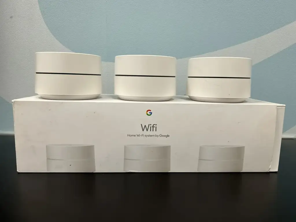 Google Nest Wi-Fi Mesh - Set Of 3 - View 2