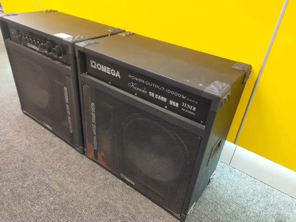 Omega X-A31 Powered Speakers - View 3