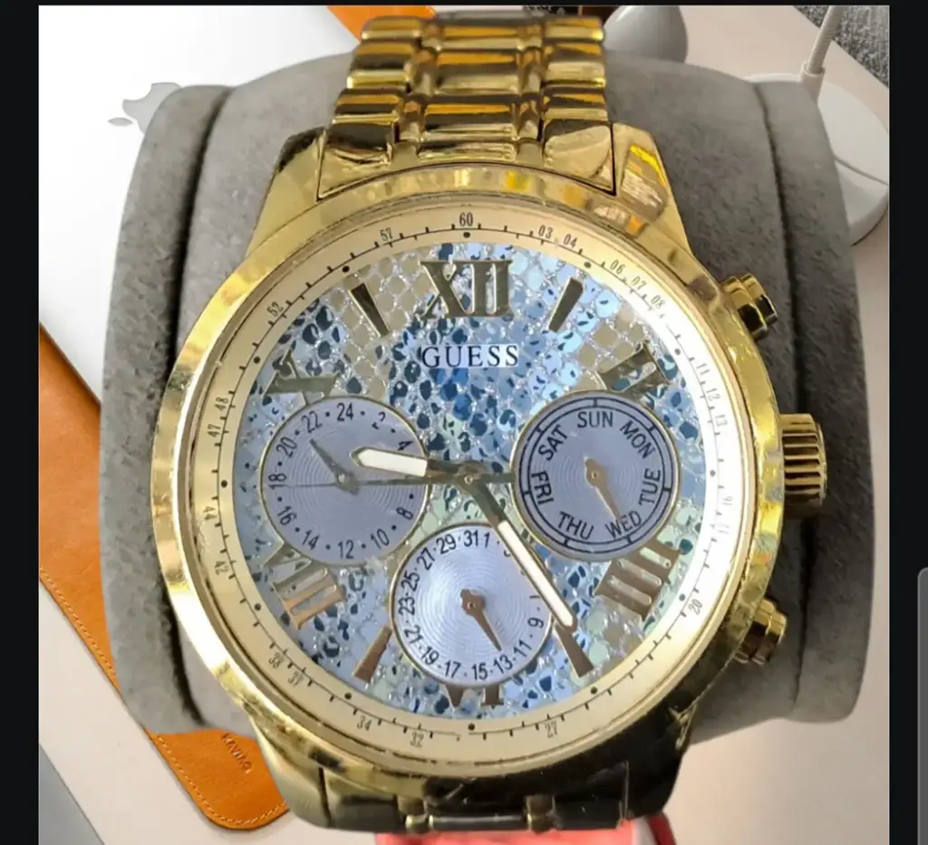 Guess Ladies Wristwatch