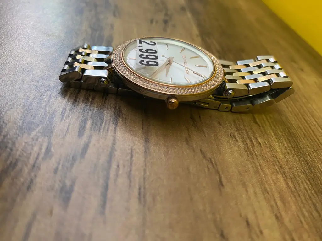 Michael Kors Mk-3203 Ladies Watch - View 3