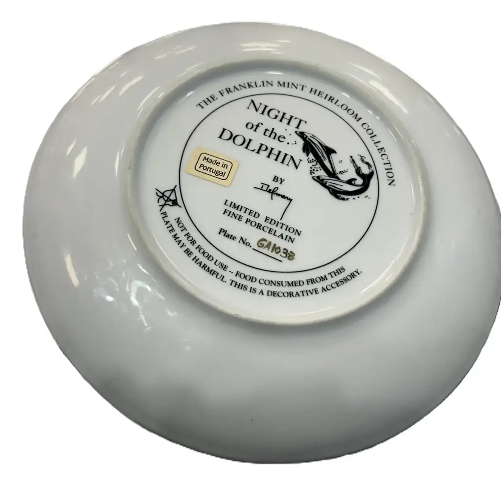Night Of The Dolphin – Limited Edition Display Plate - View 2