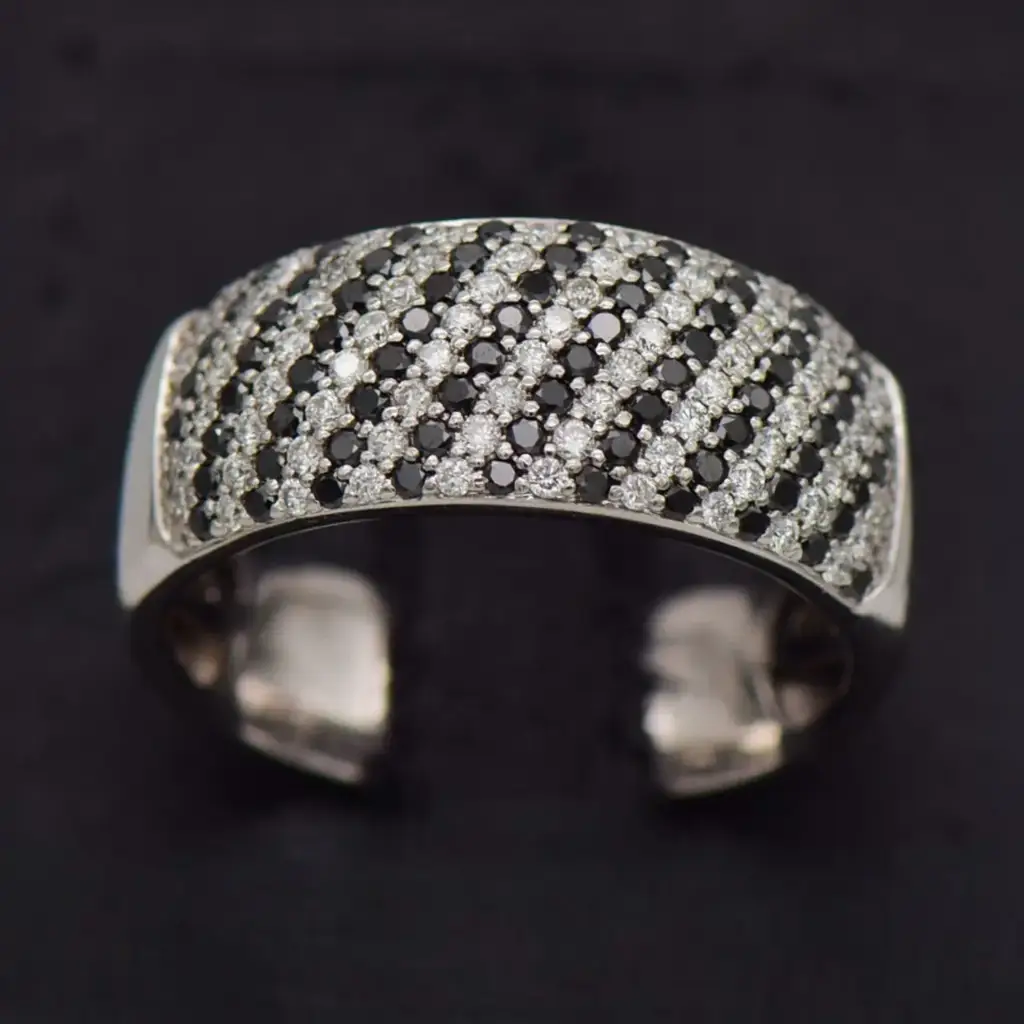 18ct White Gold Flash Ring