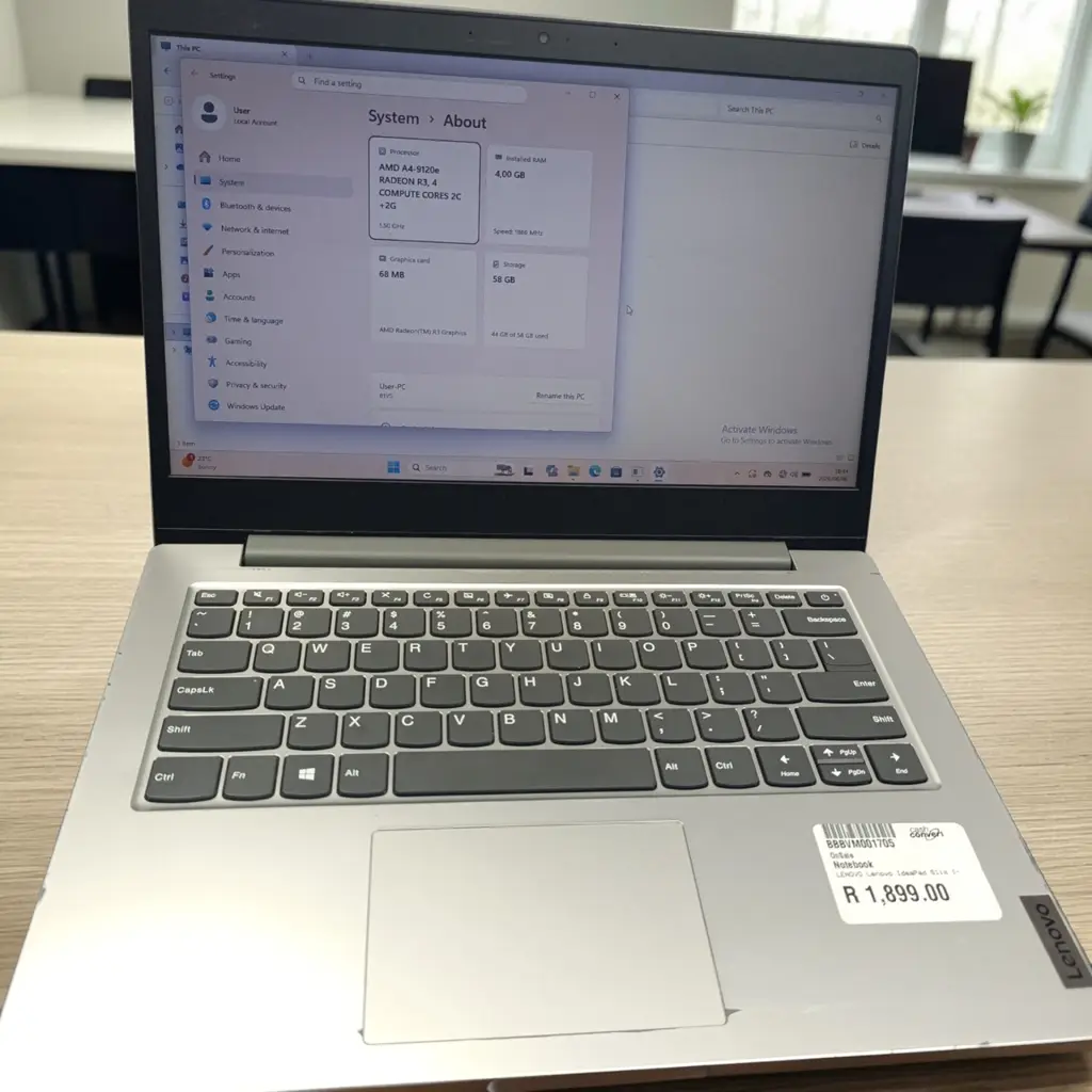 Lenovo Ideapad Slim 1- Laptop