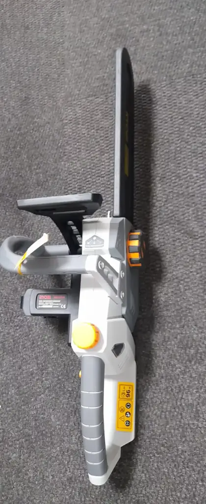 18V Cordless Chain Saw Xcs-355 Plus - View 3