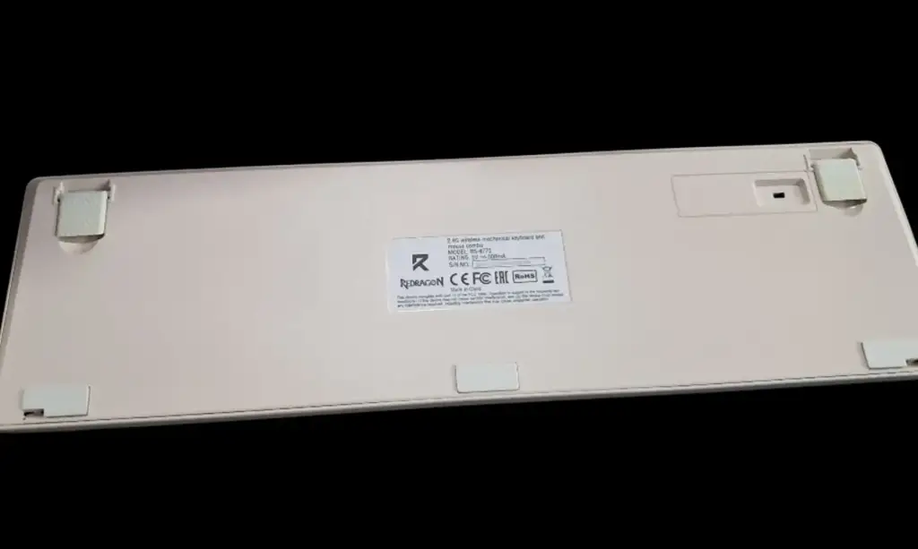 Redragon Bs-8772 Keyboard And Mouse Combo - View 3