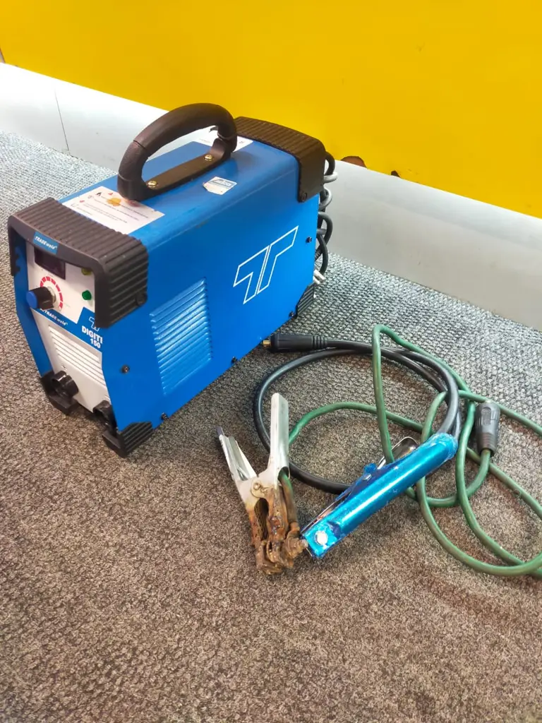 Tradeweld Digitec 150 Welding Machine - View 2