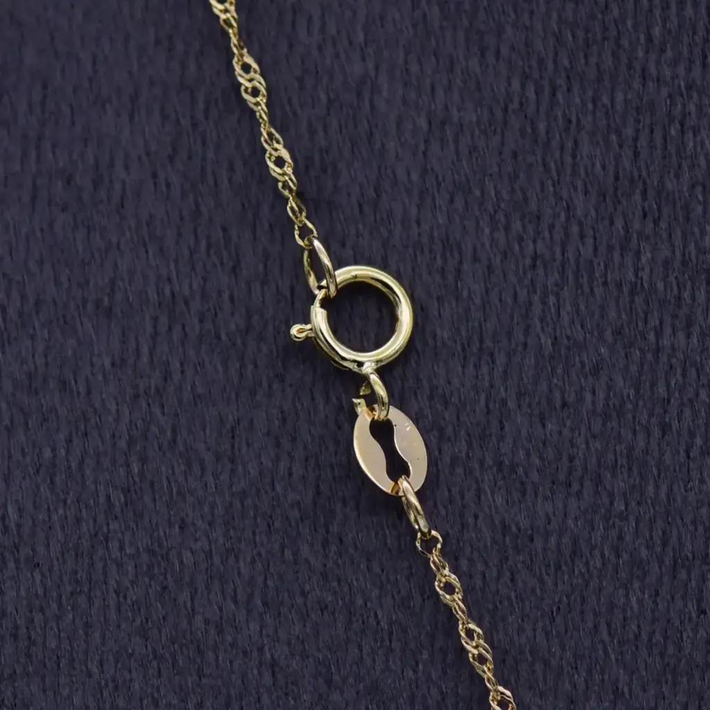 9ct Yellow Gold Chain & Pendant - View 3