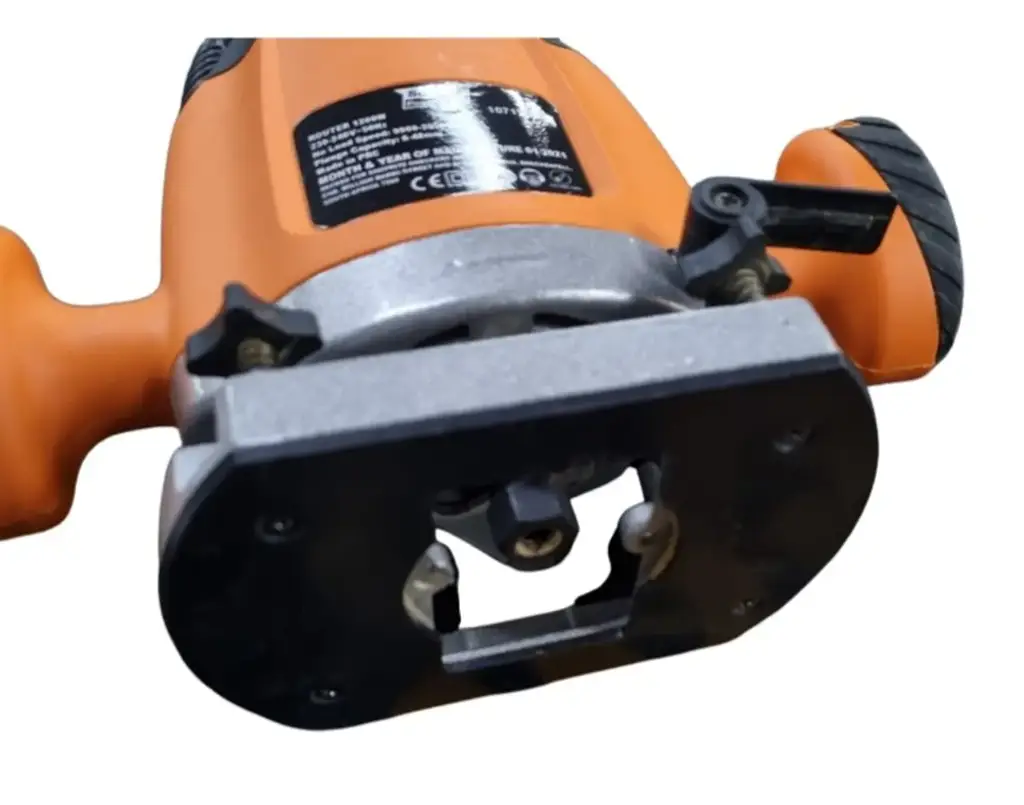 Shultz 1200 W Router - View 4