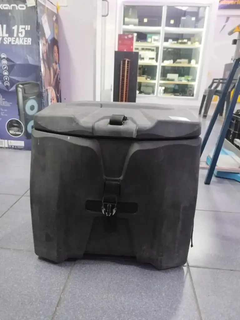 Isuzu Extra Cab Storage Box