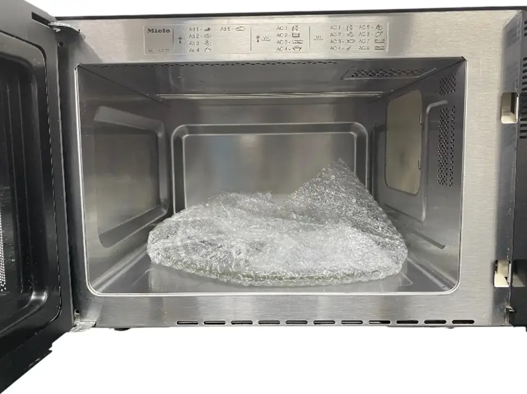Miele M8201 - View 3
