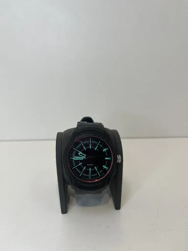 Diesel Unisex Armbar -Dz1819silicone Black Round Silicone Watch - View 2