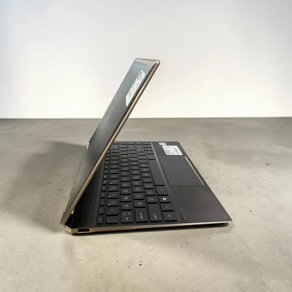 Hp Spectre X360 Convertible 13 Laptop - View 4