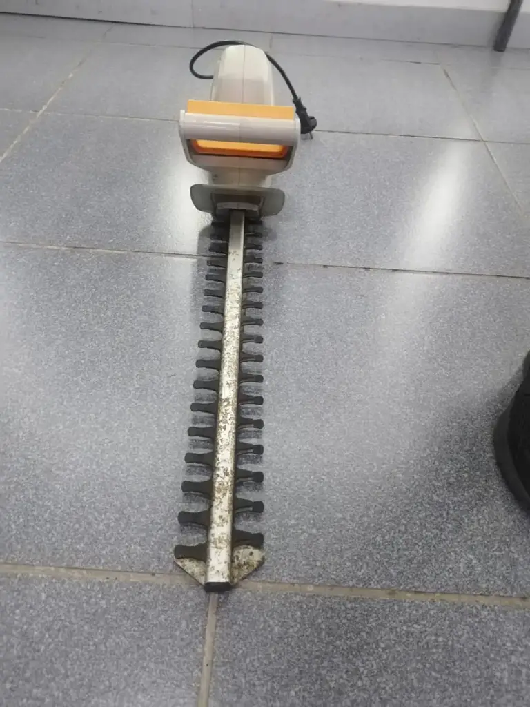 Ryobi 500W Electrical Hedge Trimmer