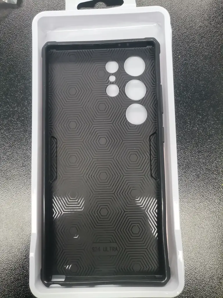Samsung Galaxy S24 Ultra Pink Cover - View 2
