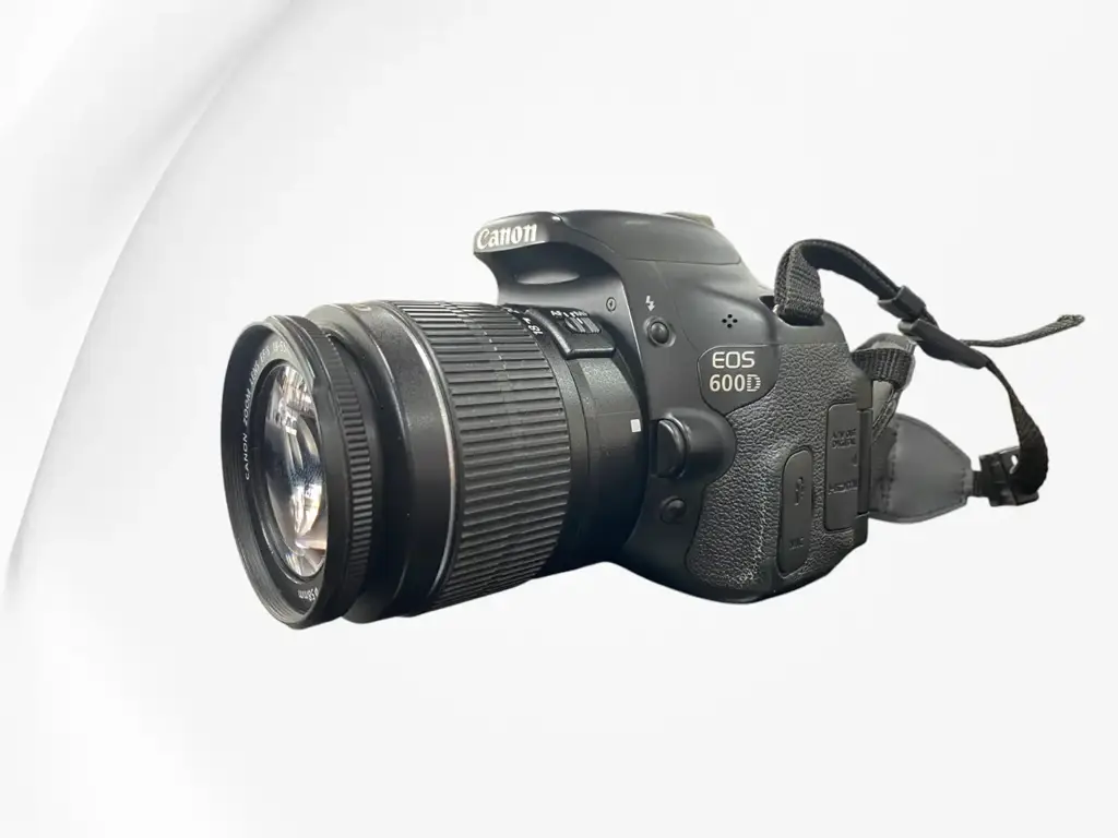 Canon Eos 600D Dslr Camera With Canon Ef-S 18-55Mm Kit Lens. - View 2