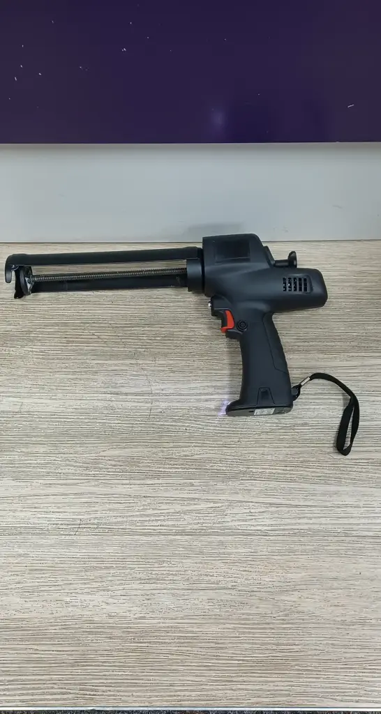 Cordless Sealant Caulking Gun